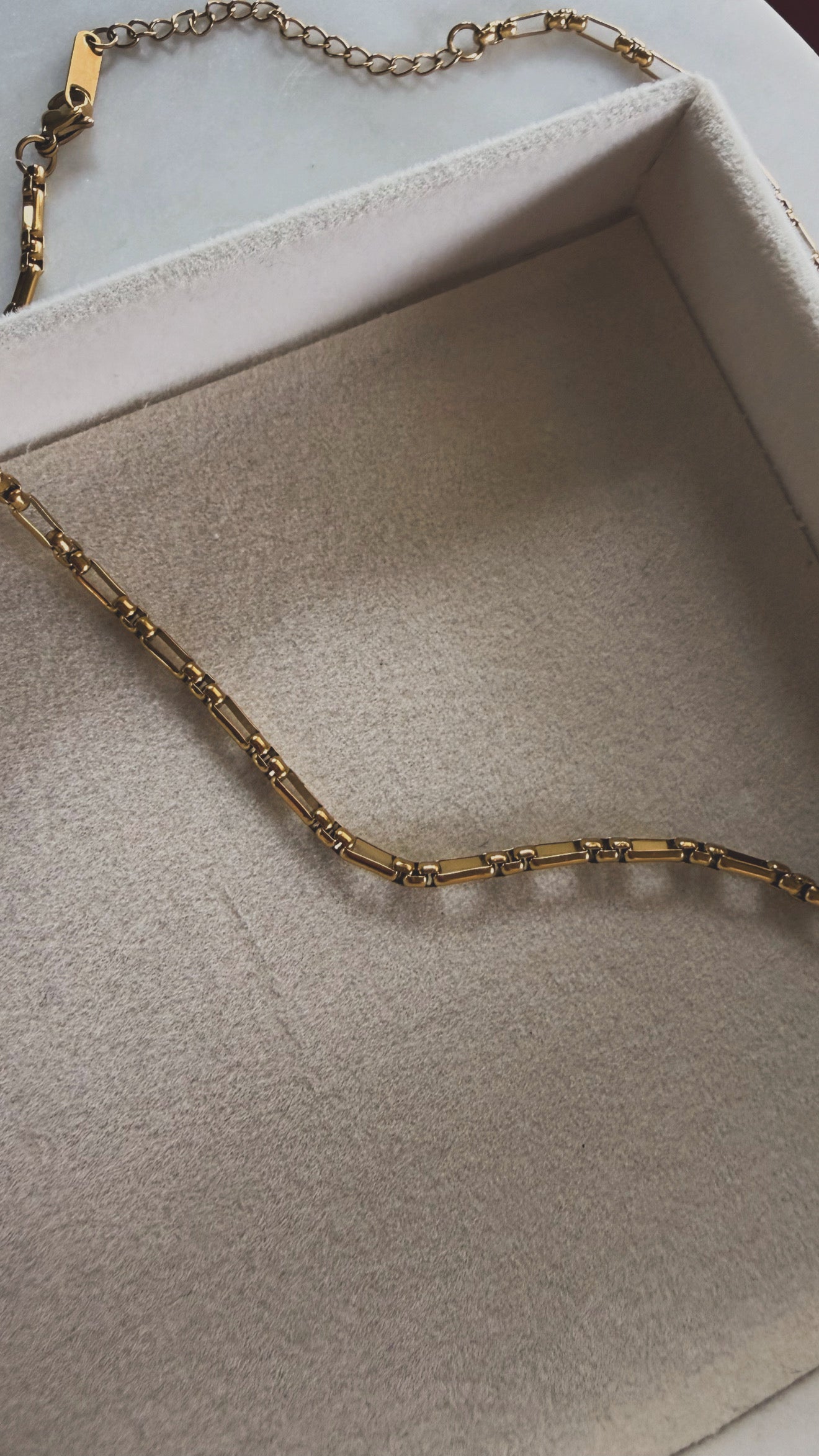 Effortless Vintage Chain