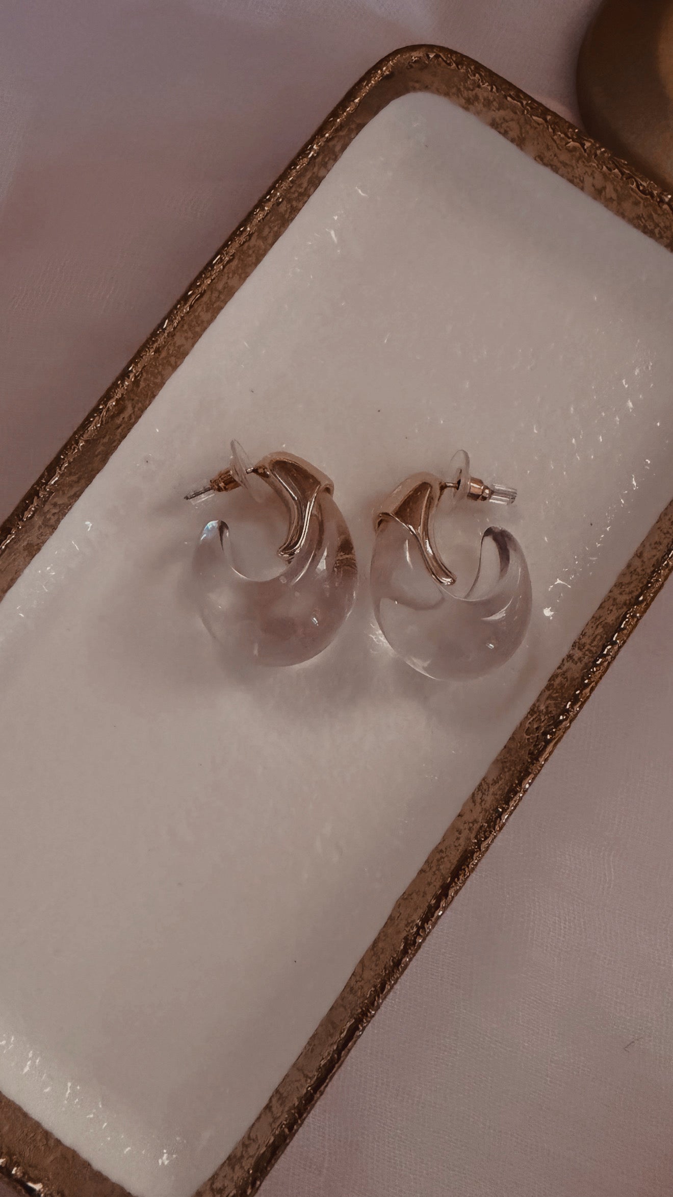 Kayla Clear Geometric Hoops