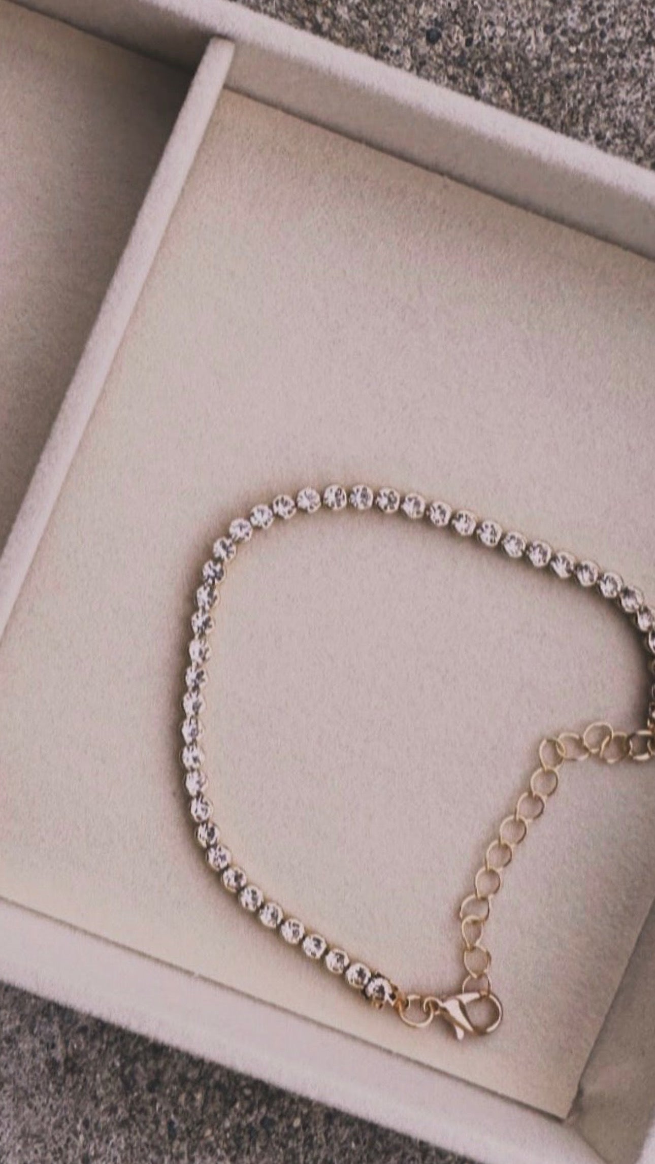 Femininity Gold Bracelet